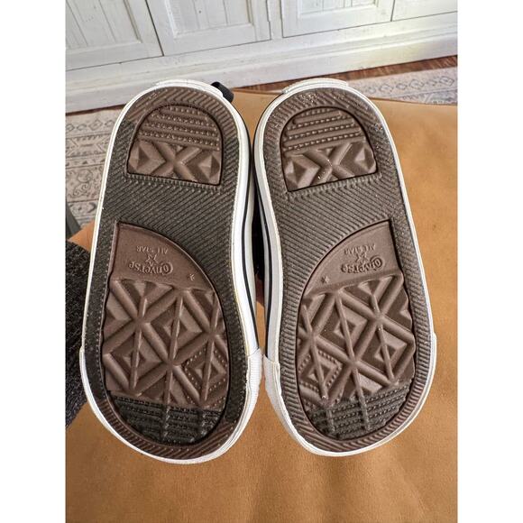 Converse Chuck Taylor All Star Easy-On Canvas NWOT double strap / black /size 5c - Picture 3 of 5